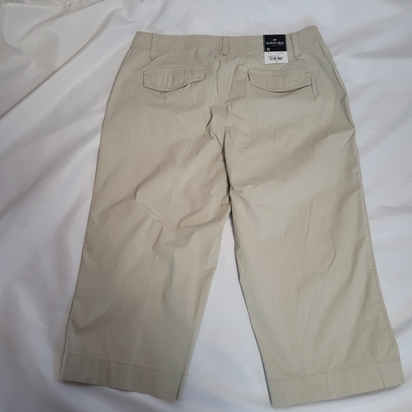 NWT St. John's Bay Khaki Capri Pants Women's Size 12 - Picture 9 of 12